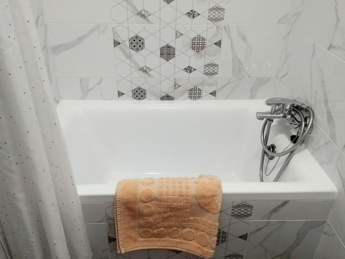 Sun Apartments City Centre Odessa Ngoại thất bức ảnh