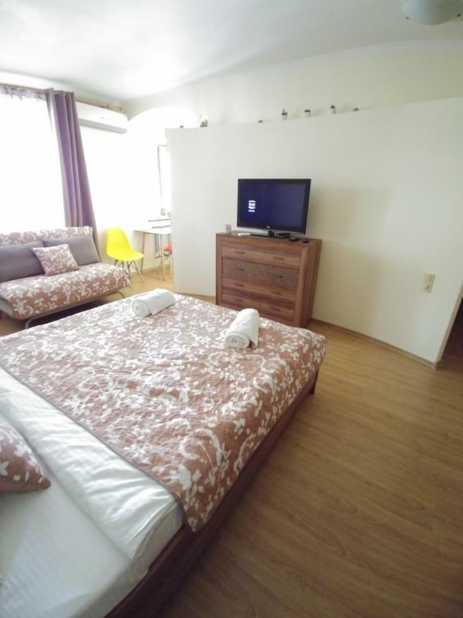 Sun Apartments City Centre Odessa Ngoại thất bức ảnh